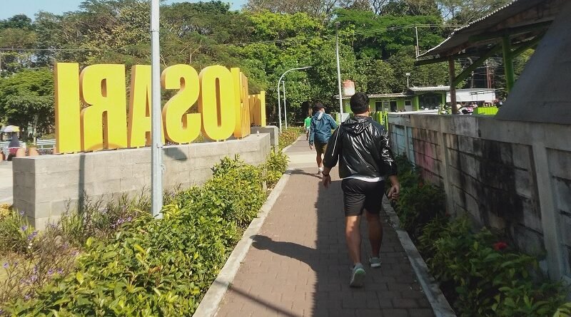 Memulai Hari dengan Olahraga di Taman Merjosari
