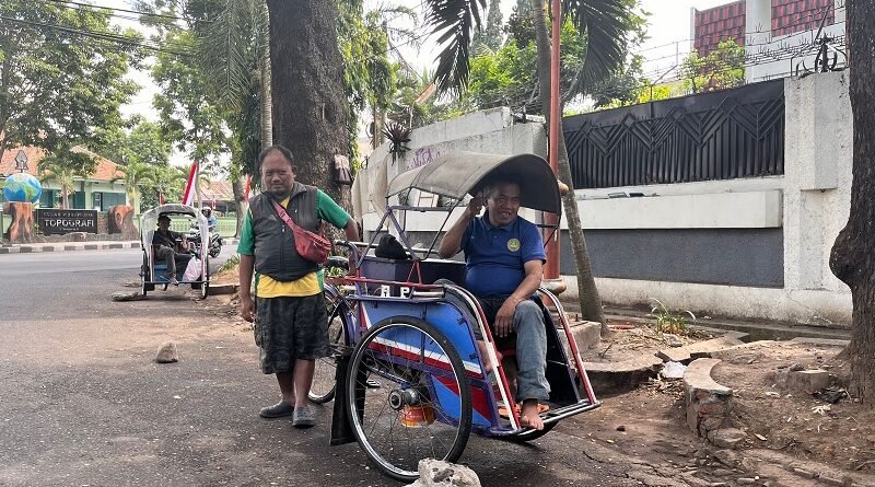 Nasib Becak Kota Malang! Sepi Penumpang, Terpinggirkan Zaman